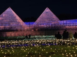 �����܂��c